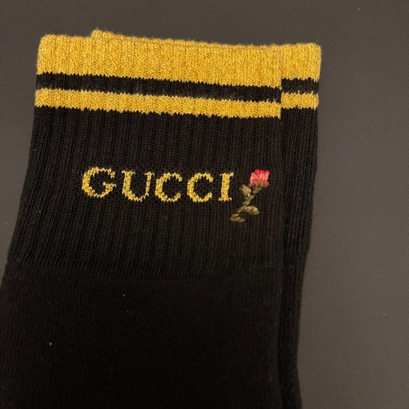 GUCCI Metallic Logo Crew Socks In Black Shiny Pong - Picture 6 of 9